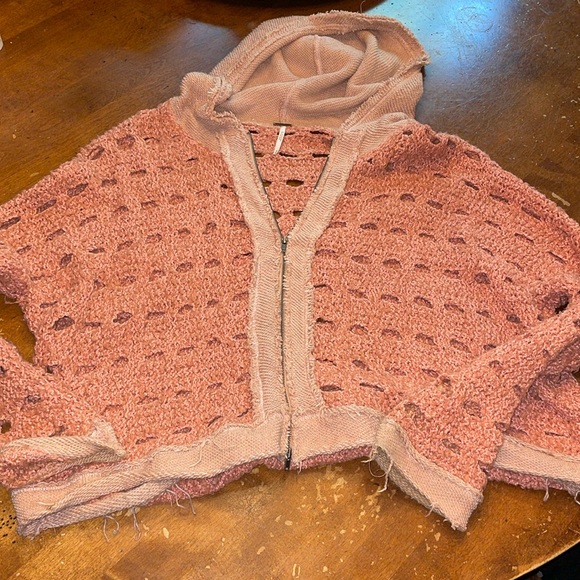 Free People Sweaters - Free people zip up sweater